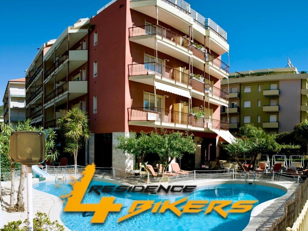 Ligure Residence Pietra Ligure Exterior foto