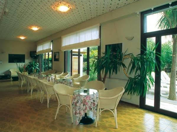 Ligure Residence Pietra Ligure Exterior foto